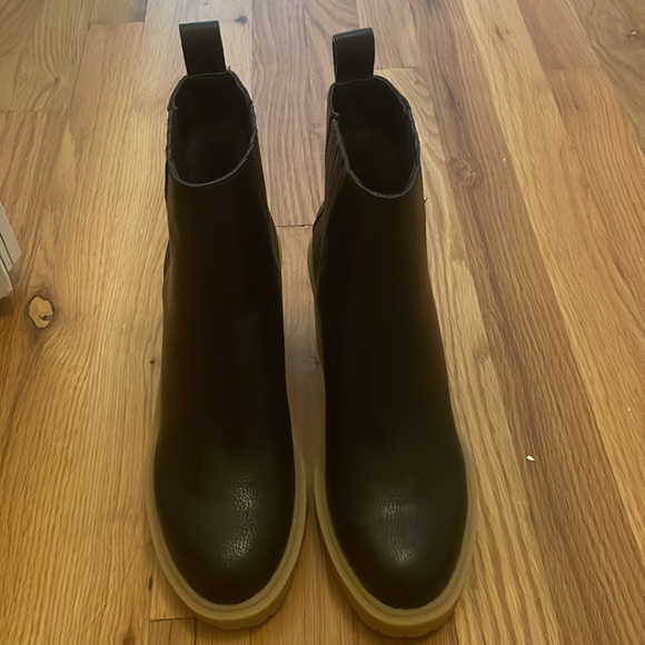 Dolce vita black caster block heel booties - Picture 2 of 4